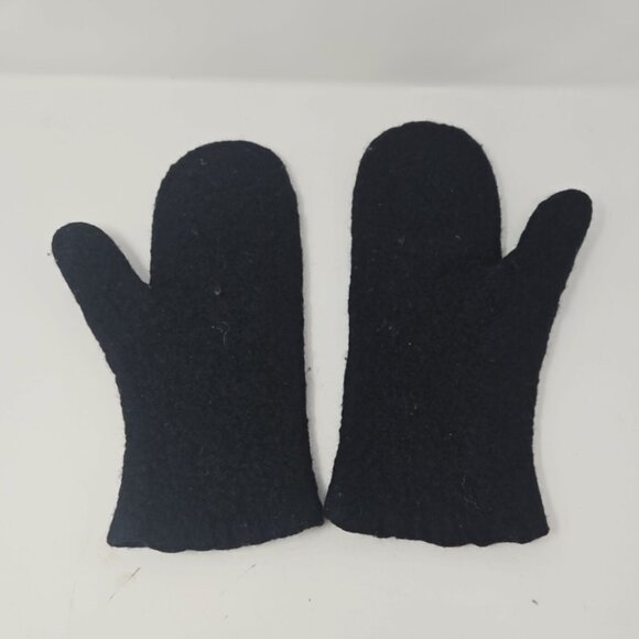 Handcrafted Handmade  Felted Wool Winter Mittens Black Red Flowers Scandinavian - Picture 2 of 4